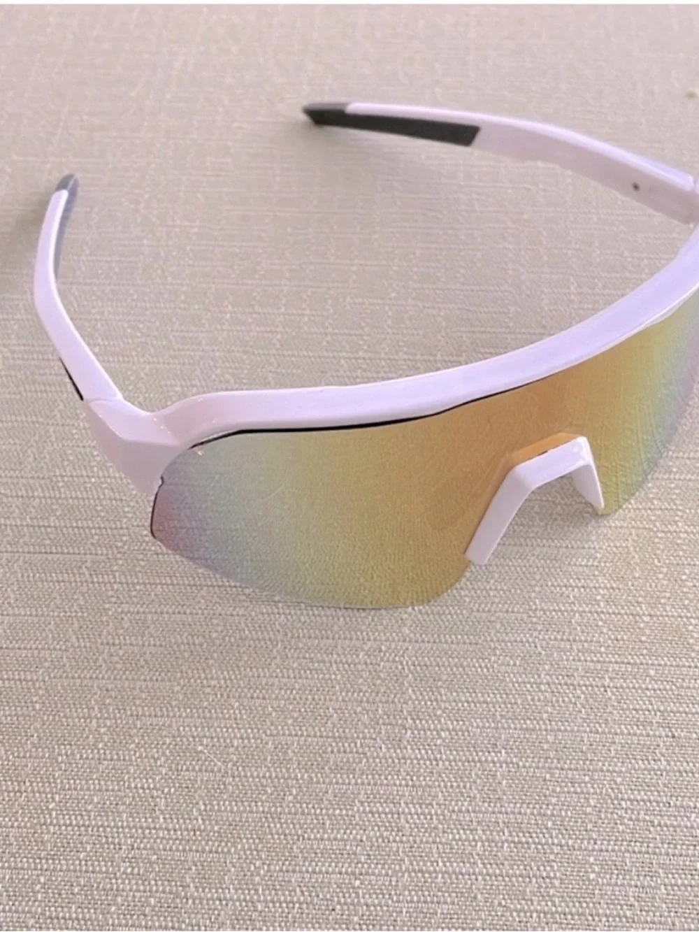 Rawlings RY134 Youth Boys Girls Sports White Shield Sunglasses & Zip Case